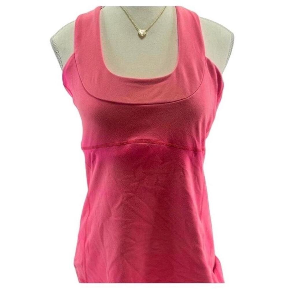 Lululemon Pink Women’s Activewear Square Neck Tank Womens size 8